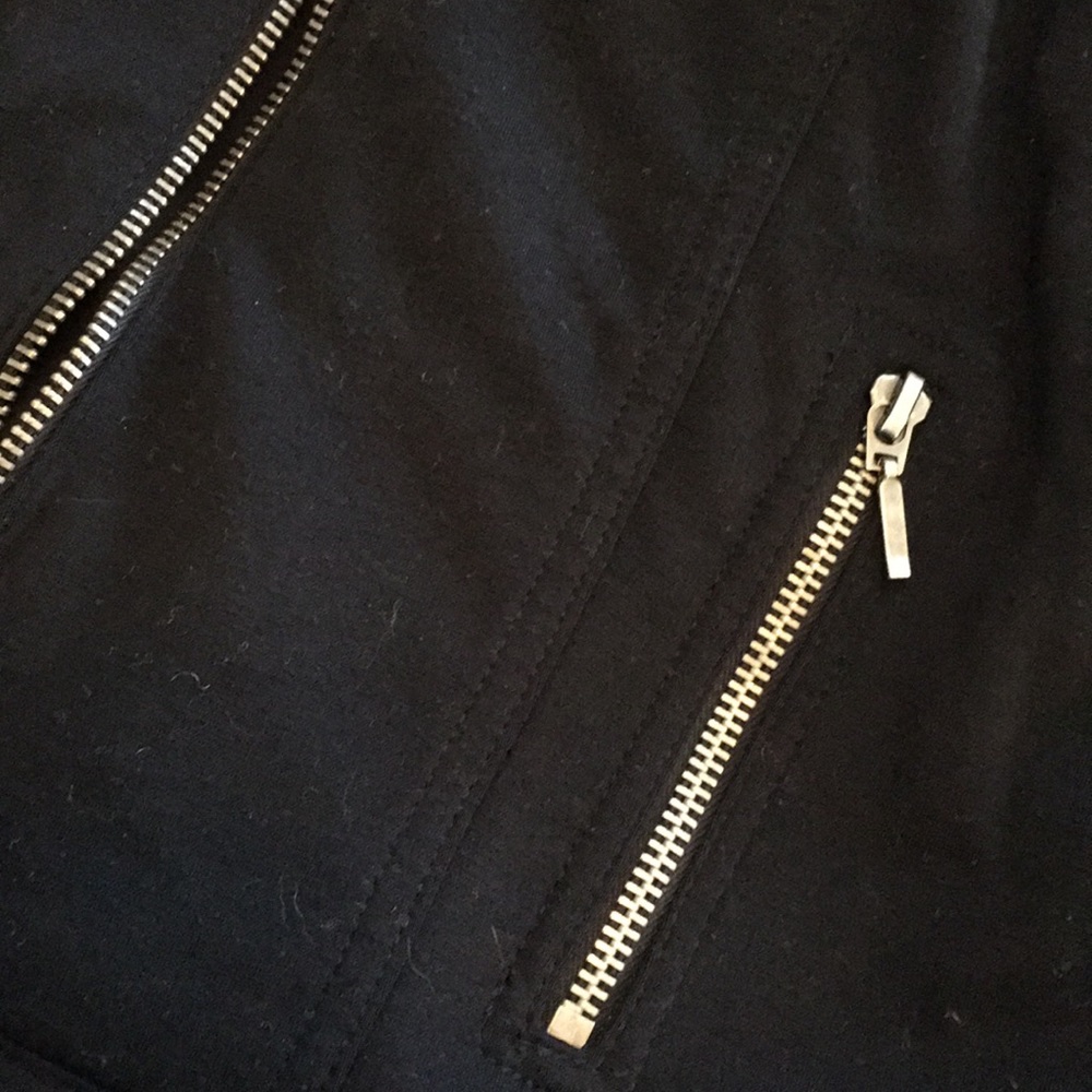 Jacket - Picture 2 of 4